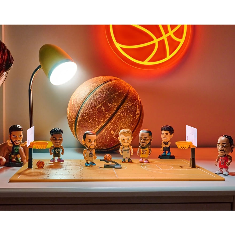 Boneco 5 Surprise nba Ballers Mini Brands Colecionável Zuru em