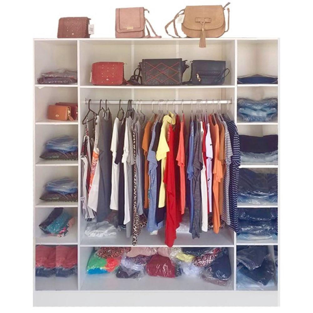 Closet Modulado com Armários Araras e Balcão Arara em