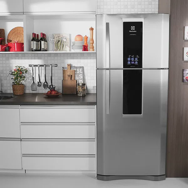 Geladeira/Refrigerador Frost Free Electrolux Inox 553L Infinity