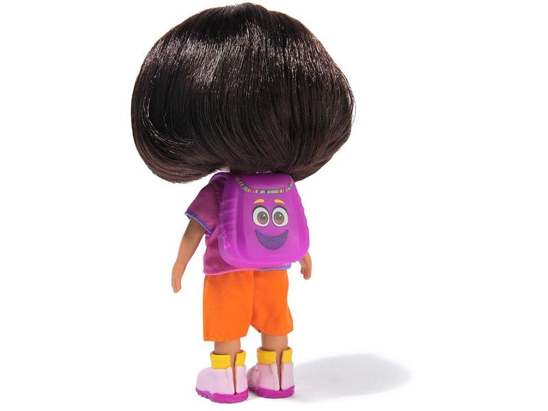 Boneca Articulada Dora Sunny 15cm | Americanas