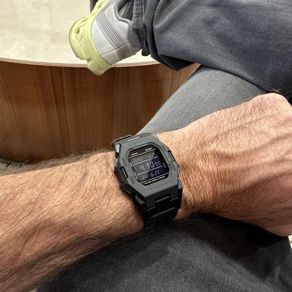Relógio Casio G-Shock GD-B500-1DR Bluetooth Preto em Promoção