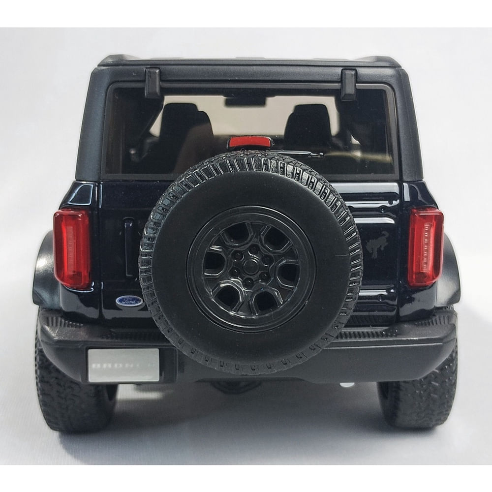 Miniatura Carro Ford Bronco Wildtrak 2021 Escala 1:18 Maisto em